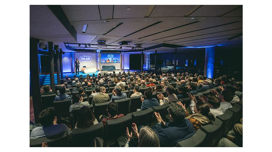 Más de 200 profesionales asisten a “Daikin ON AIR” en Barcelona, el late night show de climatización